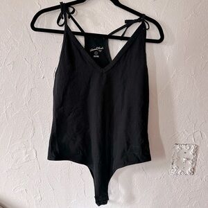 NWT universal thread black tie strap body suit sz medium